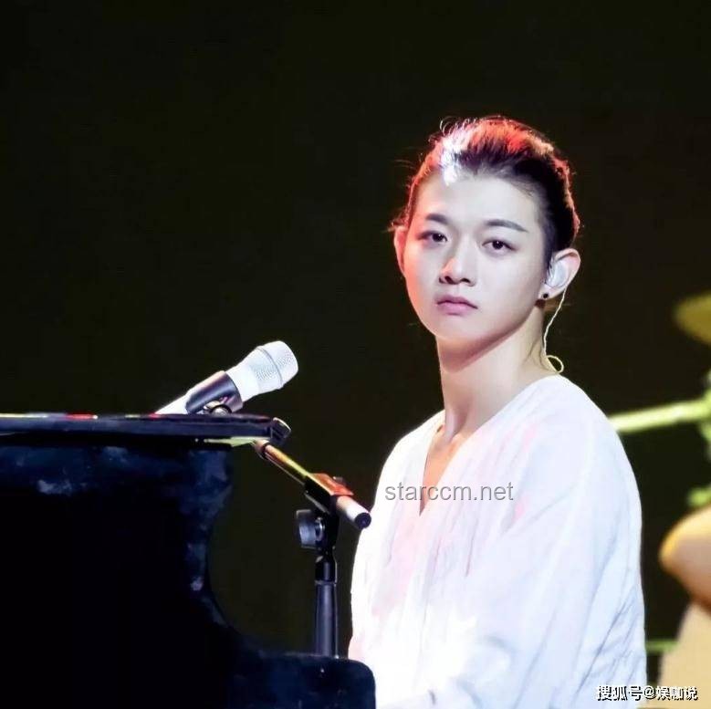 王安宇新歌《套公式》与其他流行歌曲的对比分析